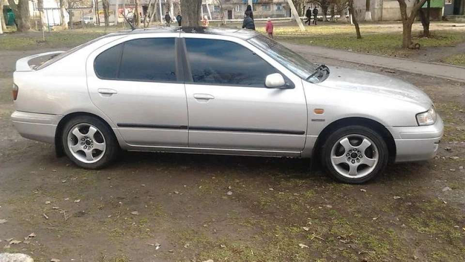 Nissan Primera 2