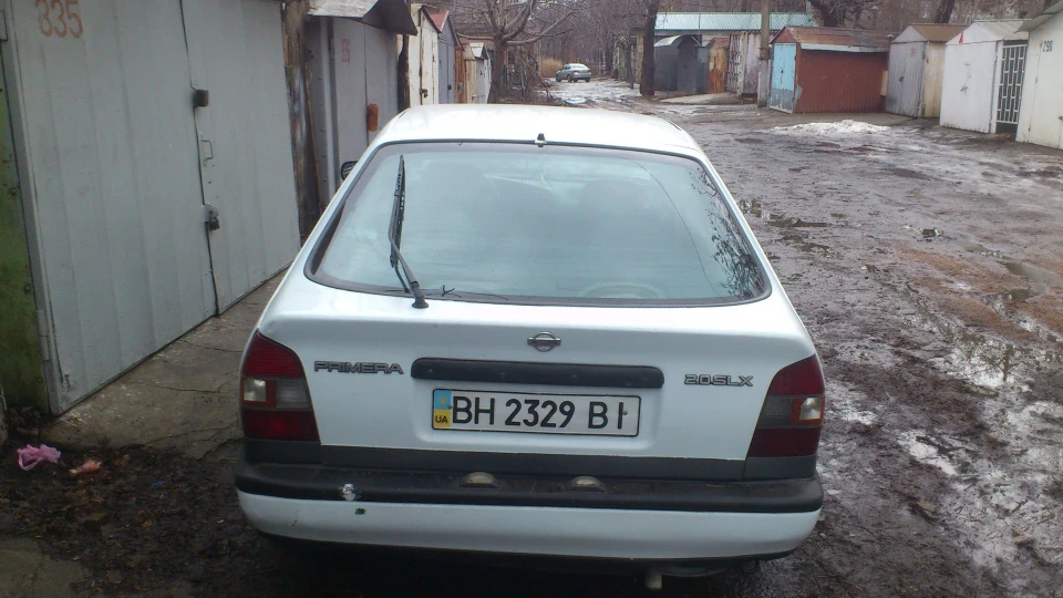 Nissan Primera 3