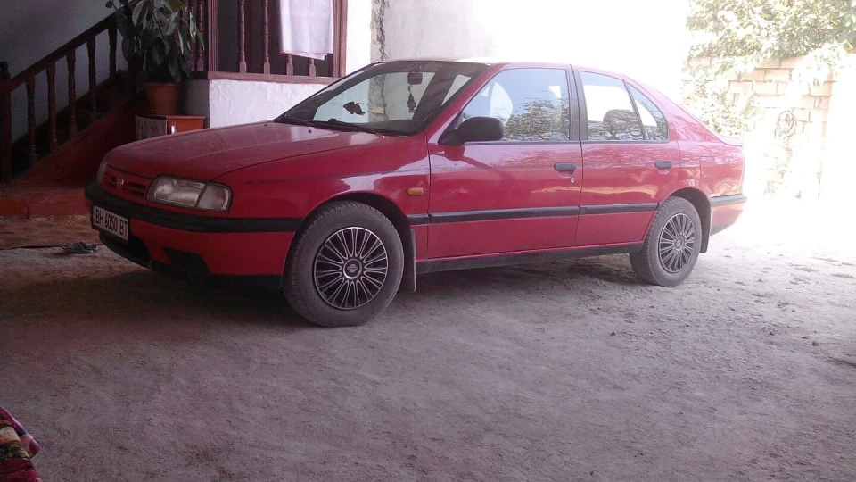 Nissan Primera 4