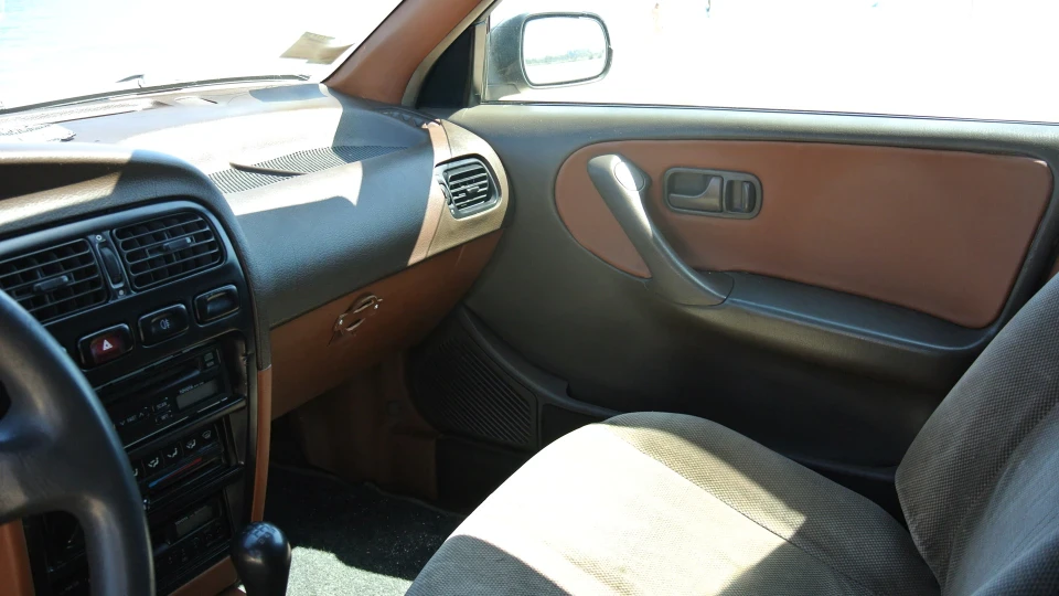 Nissan Primera 4