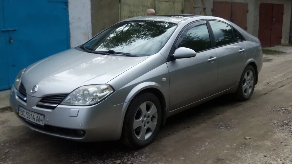 Nissan Primera 2