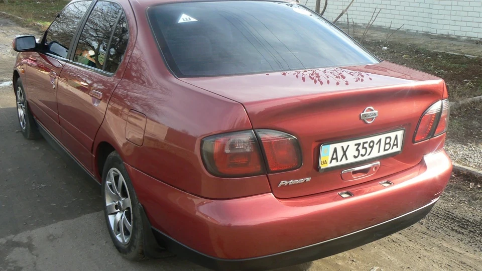 Nissan Primera 1.6 16V 5