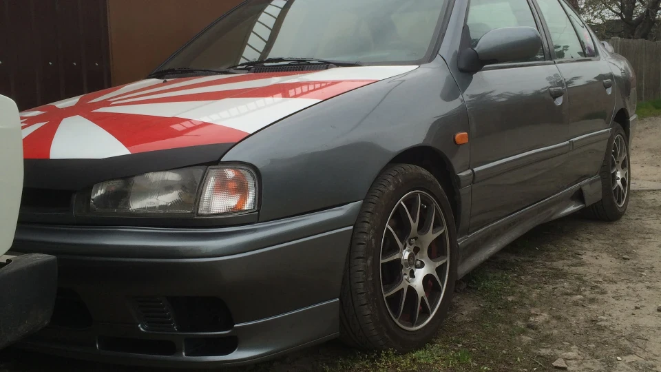 Nissan Primera 1,6 sri 4
