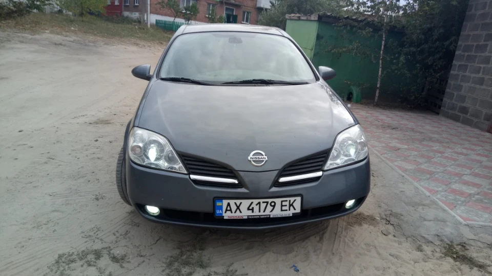 Nissan Primera 1.8_Space Vessel_