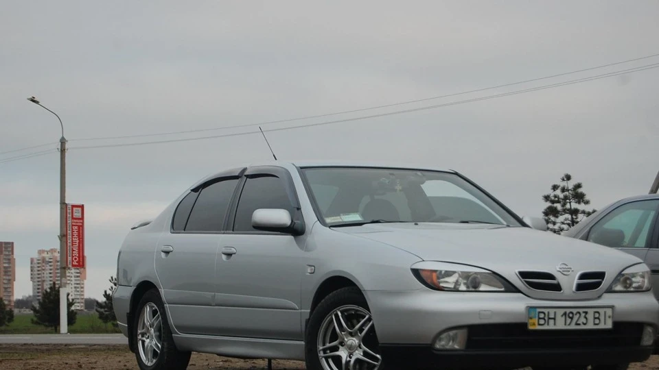 Nissan Primera 1.8 3