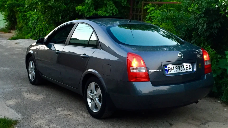 Nissan Primera 2,0 автомат 2