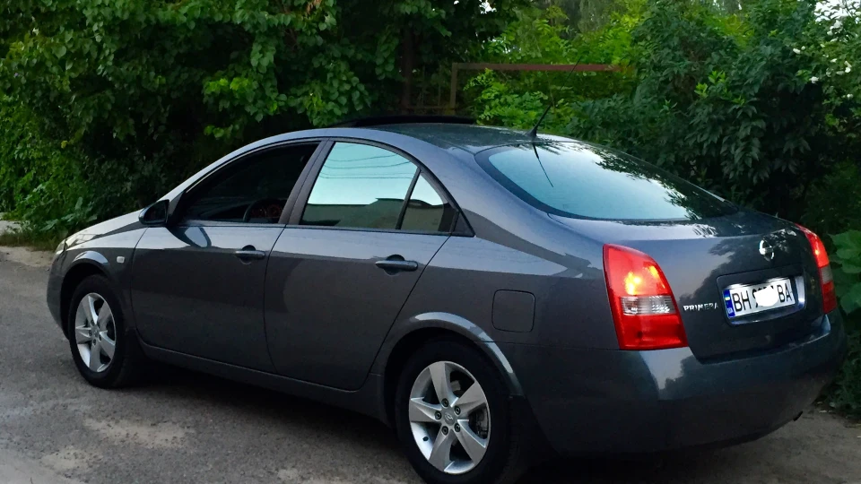 Nissan Primera 2,0 автомат 3