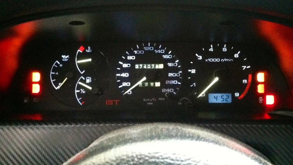 Nissan Primera 2.0 eGT 2