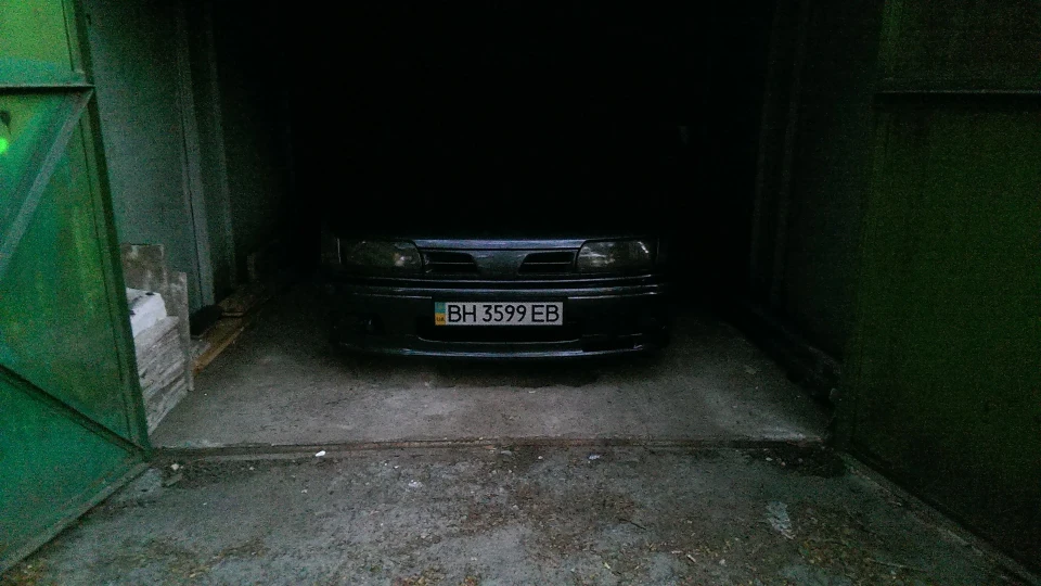 Nissan Primera 2.0 GT 3