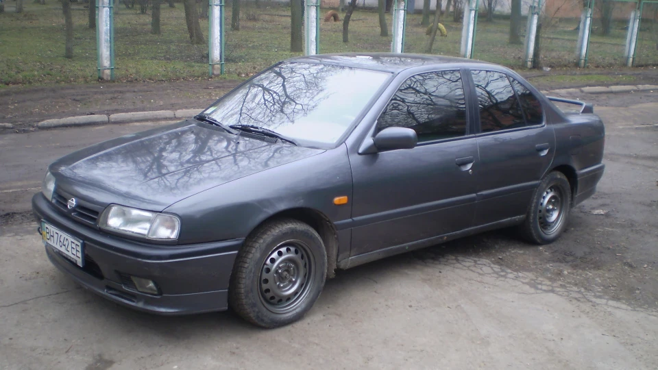 Nissan Primera 2.0 GT 2