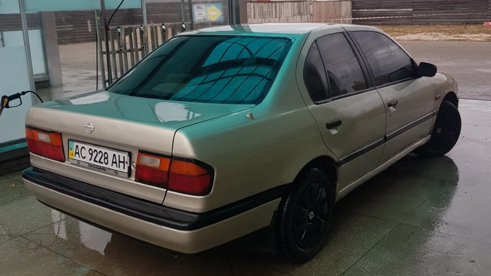 Nissan Primera 2.0 SLX