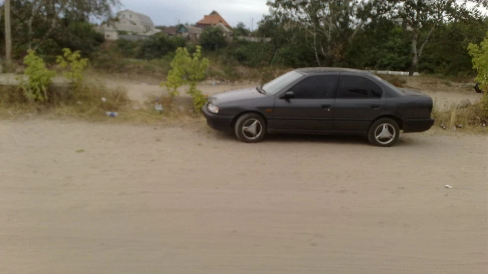 Nissan Primera 2.0 slx 3
