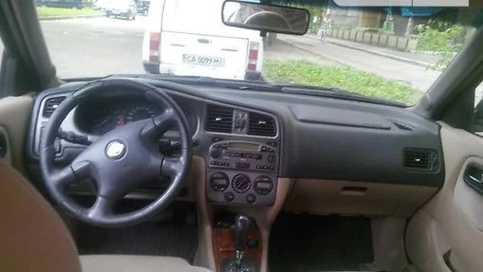 Nissan Primera 2.0 2