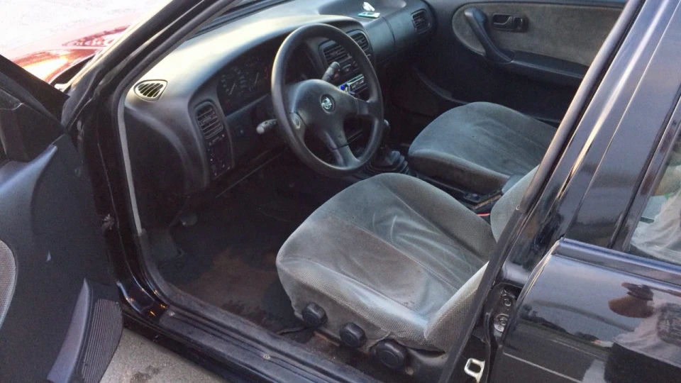 Nissan Primera 2.0e GT 3