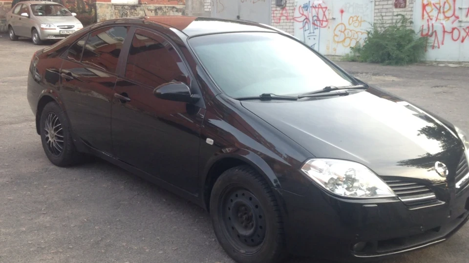 Nissan Primera Black bullet 2
