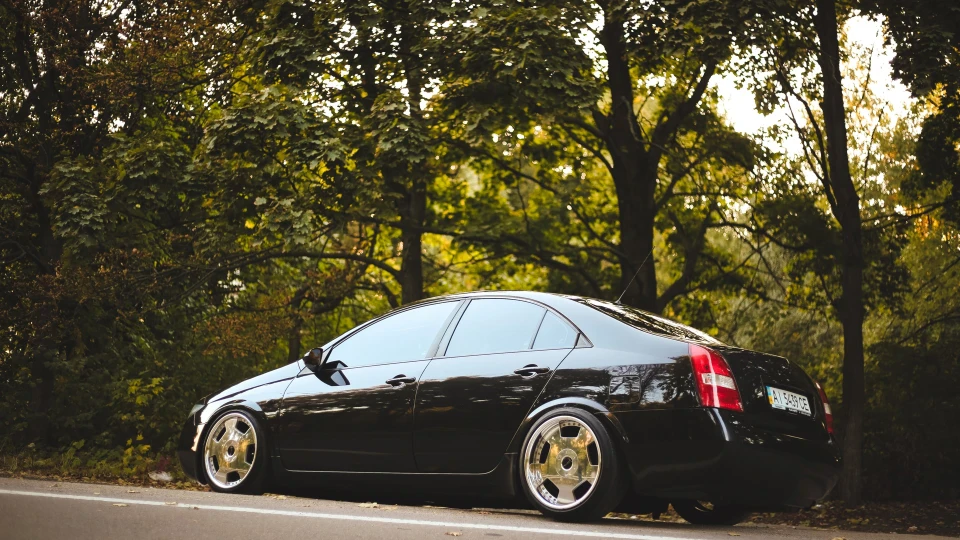 Nissan Primera Чорна Бестія 2