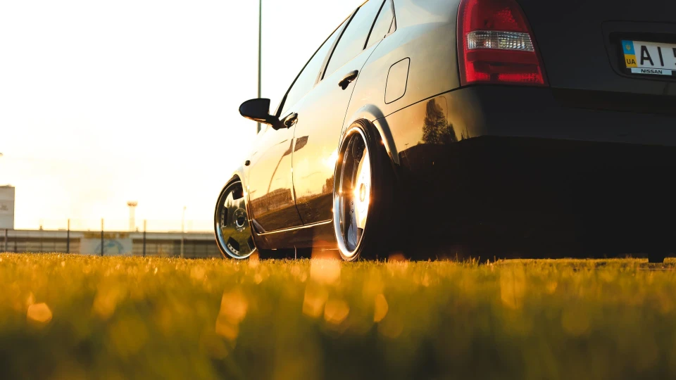 Nissan Primera Чорна Бестія 5