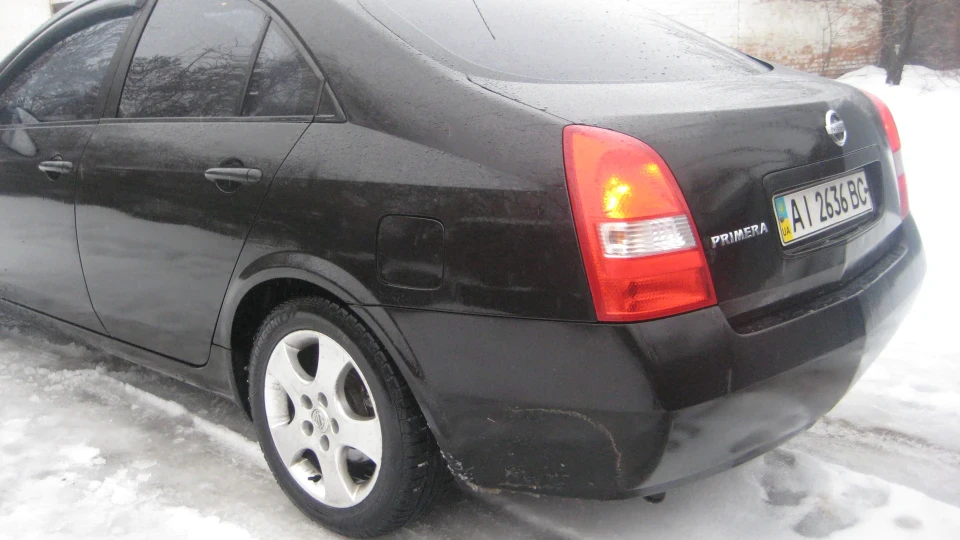 Nissan Primera Чорний металік 3