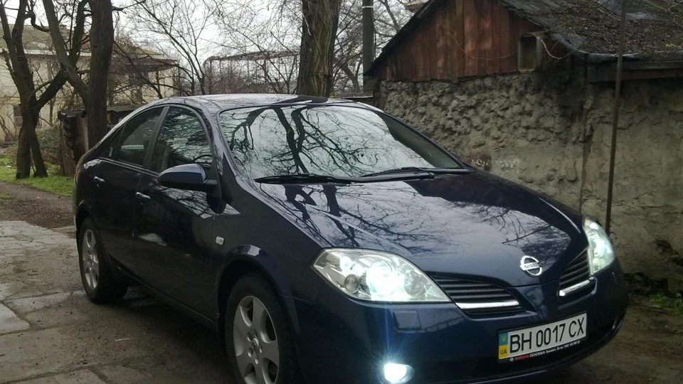 Nissan Primera Дельфініха