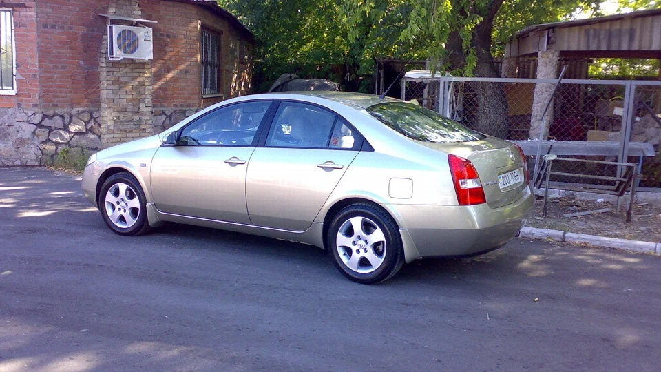 Nissan Primera gold princess 2