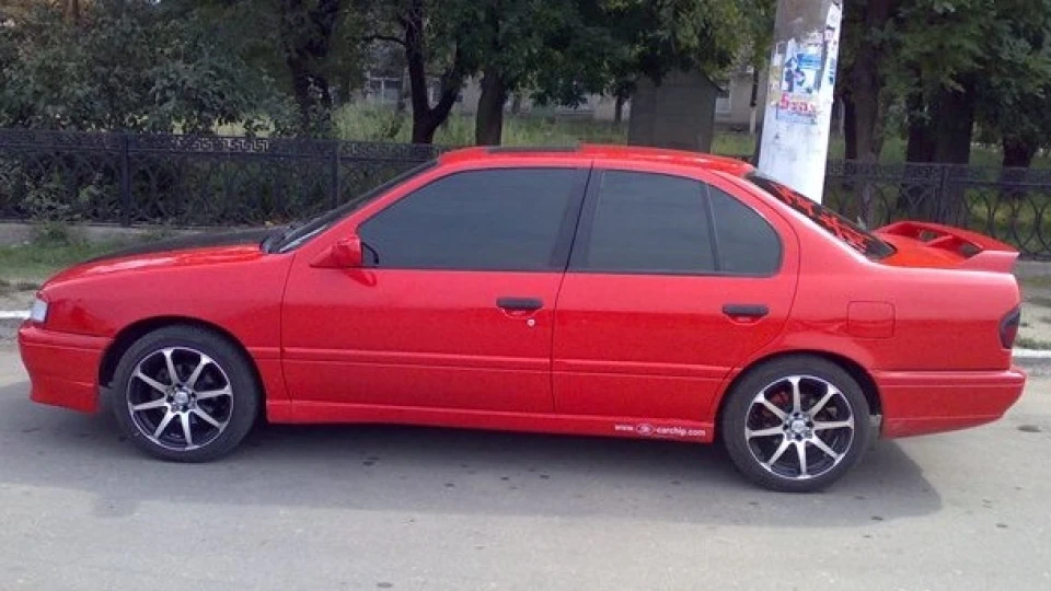 Nissan Primera GT Neo VVL 2