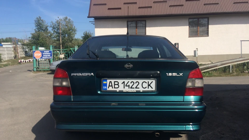 Nissan Primera Смарагд 4