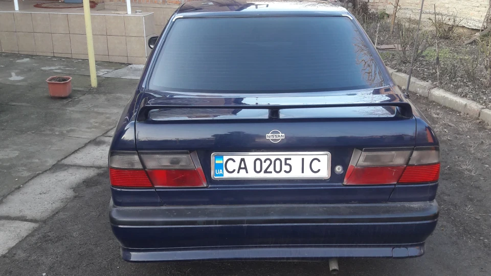 Nissan Primera Трохи gt 3