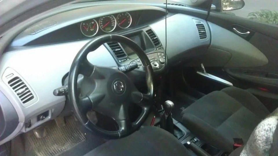 Nissan Primera Нюська))
