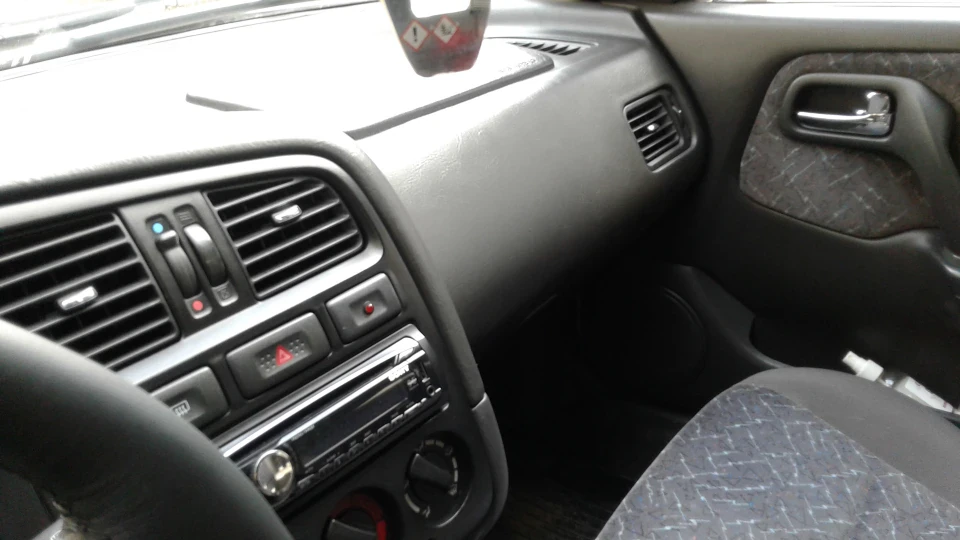Nissan Primera p11 4