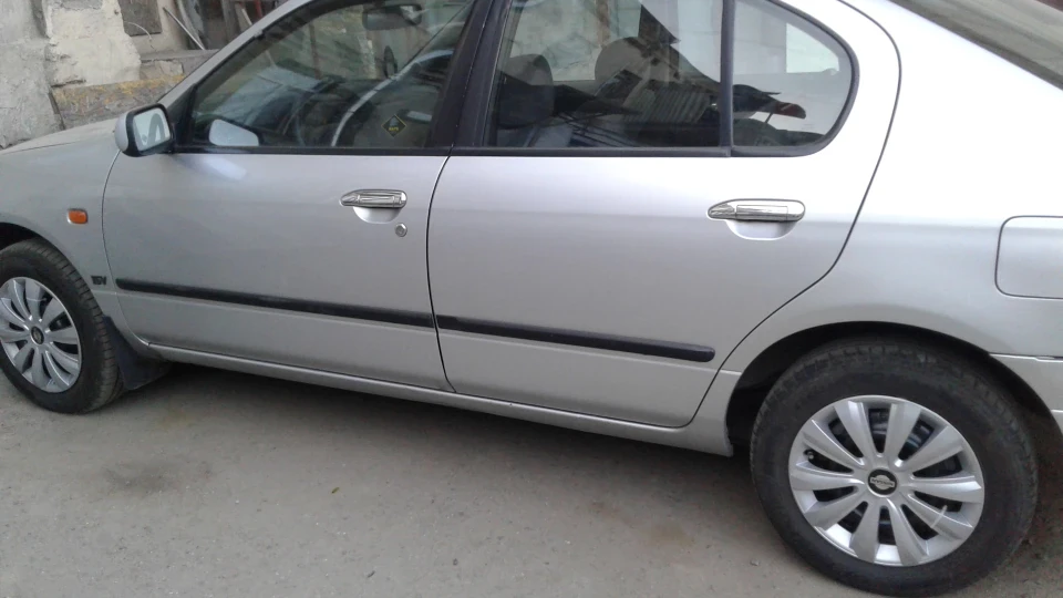 Nissan Primera p11 5