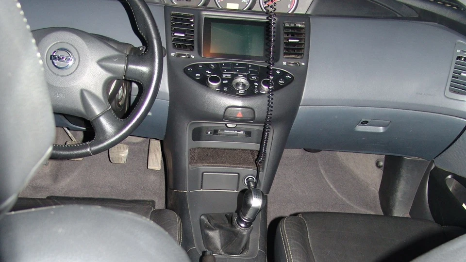 Nissan Primera PRIMERA 2.0 BLACK