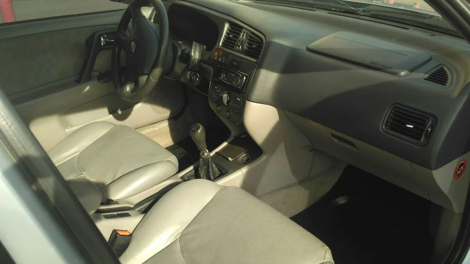 Nissan Primera QG18DE 2