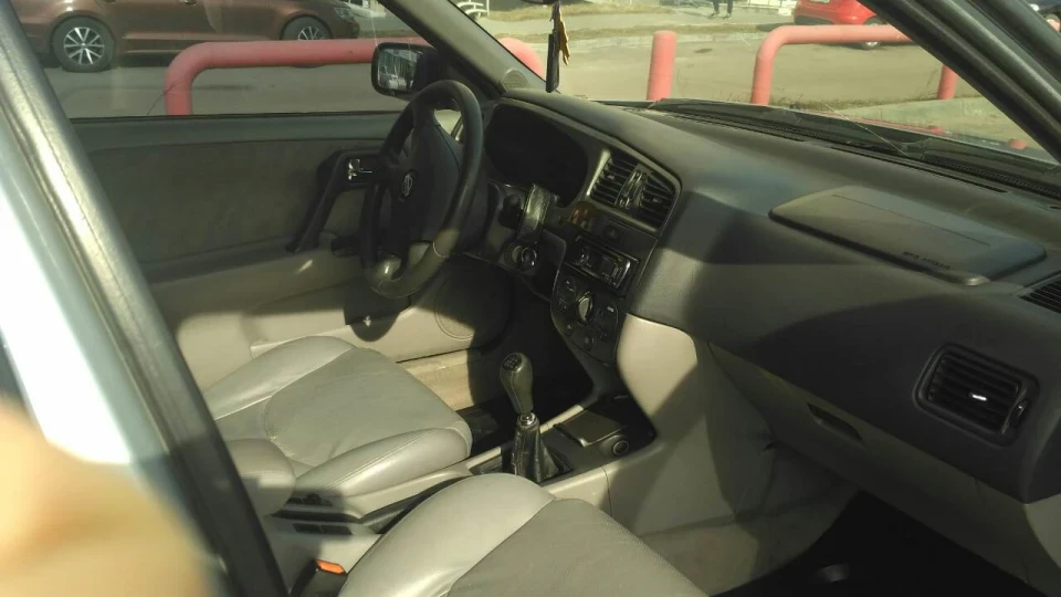 Nissan Primera QG18DE 4
