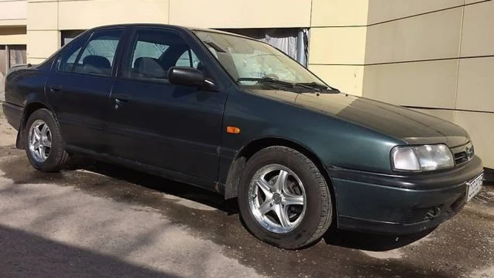Nissan Primera SLX (GA16DE)