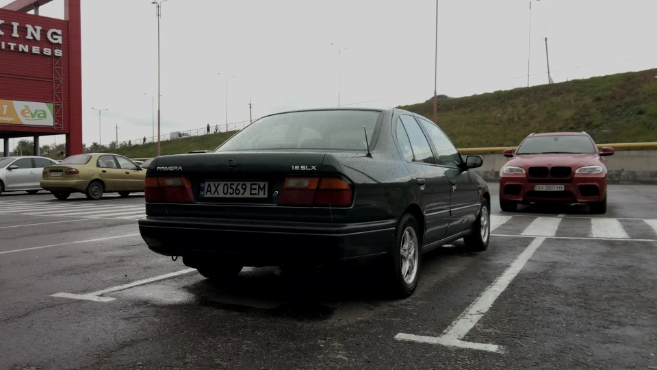 Nissan Primera SLX (GA16DE) 3