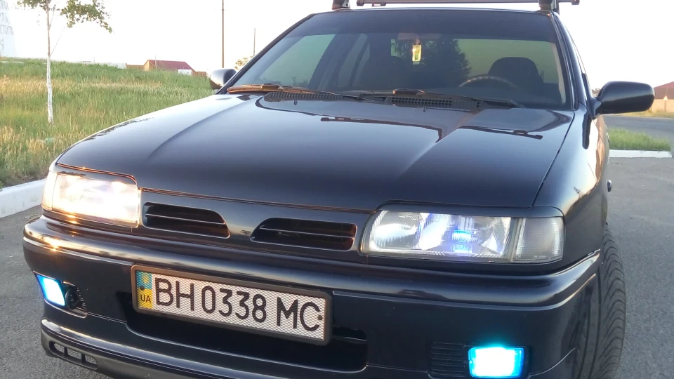 Nissan Primera *SRI* 2