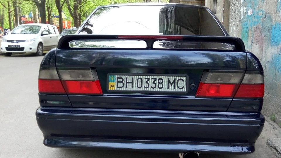 Nissan Primera *SRI* 4