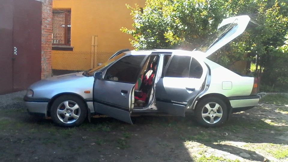 Nissan Primera Старий Самурай! 2.0SLX 3