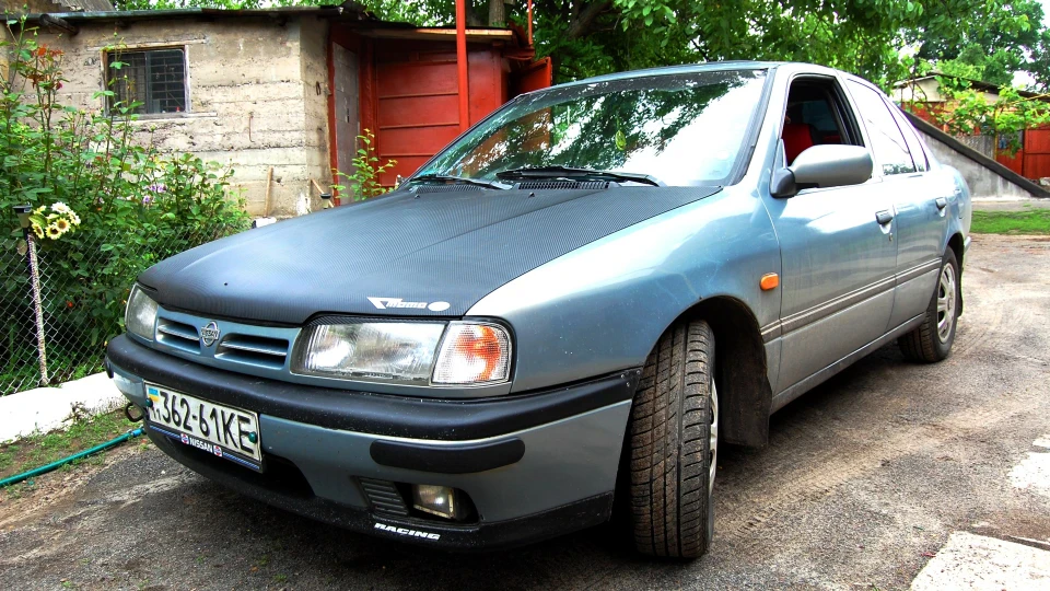 Nissan Primera спритна знову ) 2
