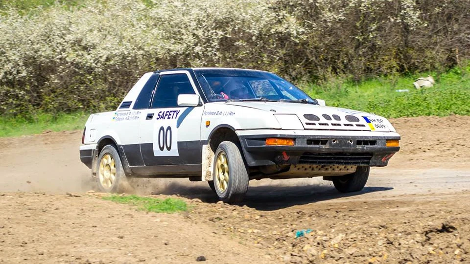 Nissan Pulsar 2