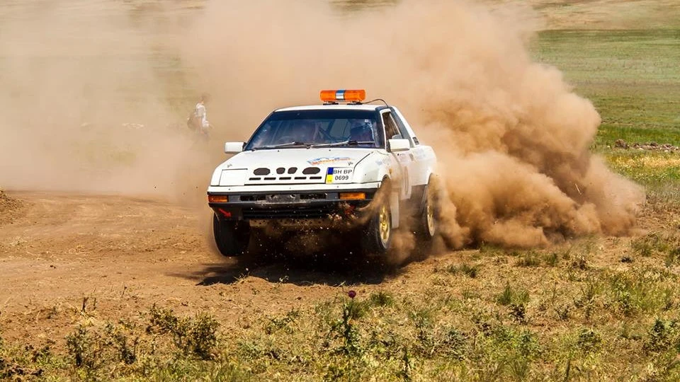 Nissan Pulsar 5