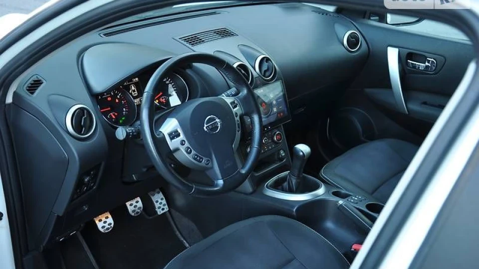Nissan Qashqai 4