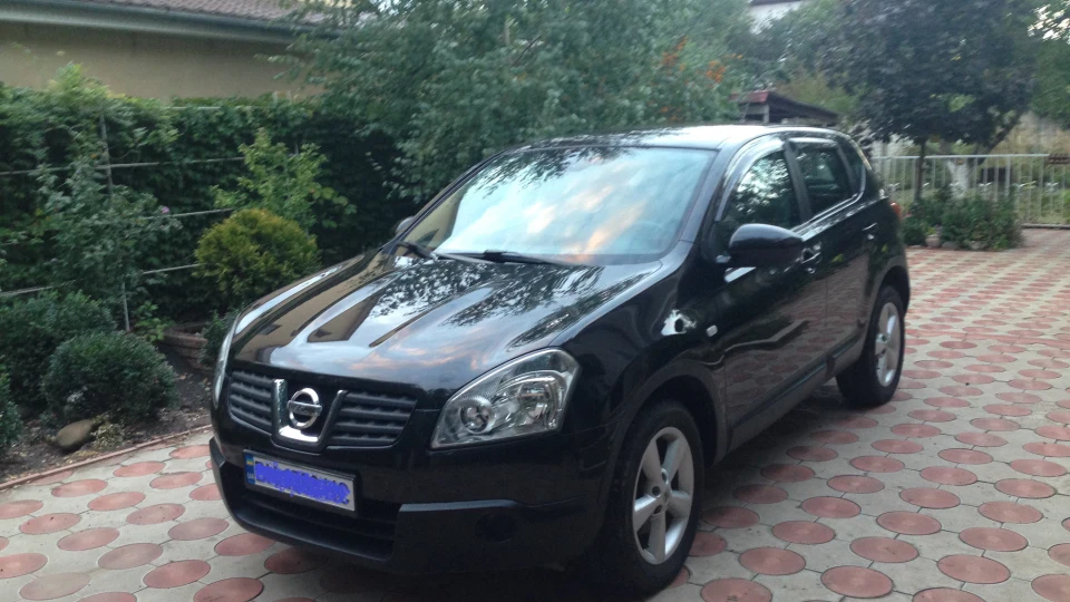 Nissan Qashqai 2.0 "Black Panther"
