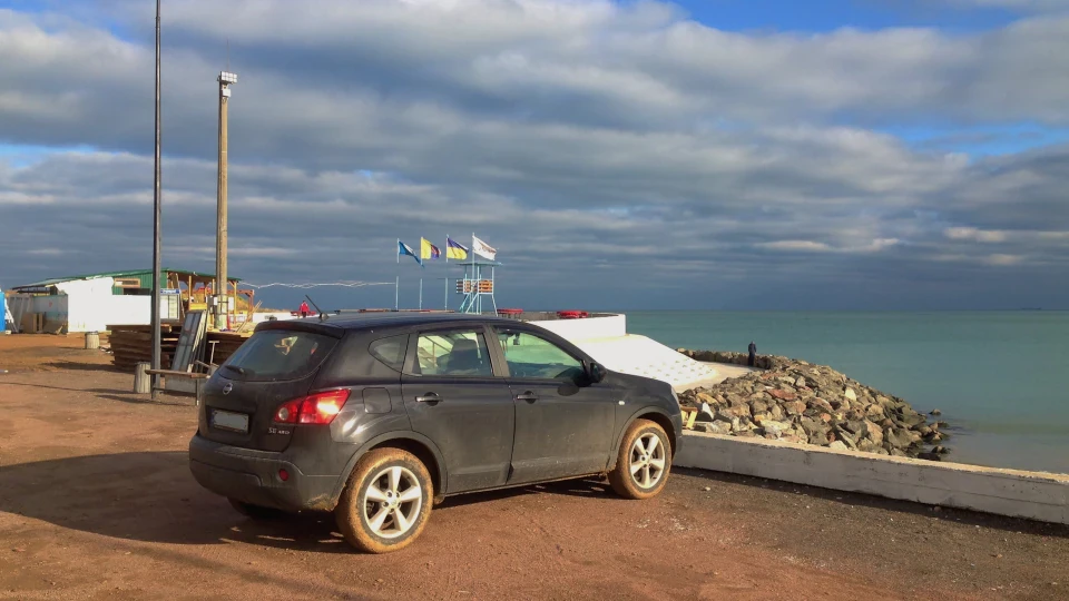 Nissan Qashqai 2.0 "Black Panther" 4