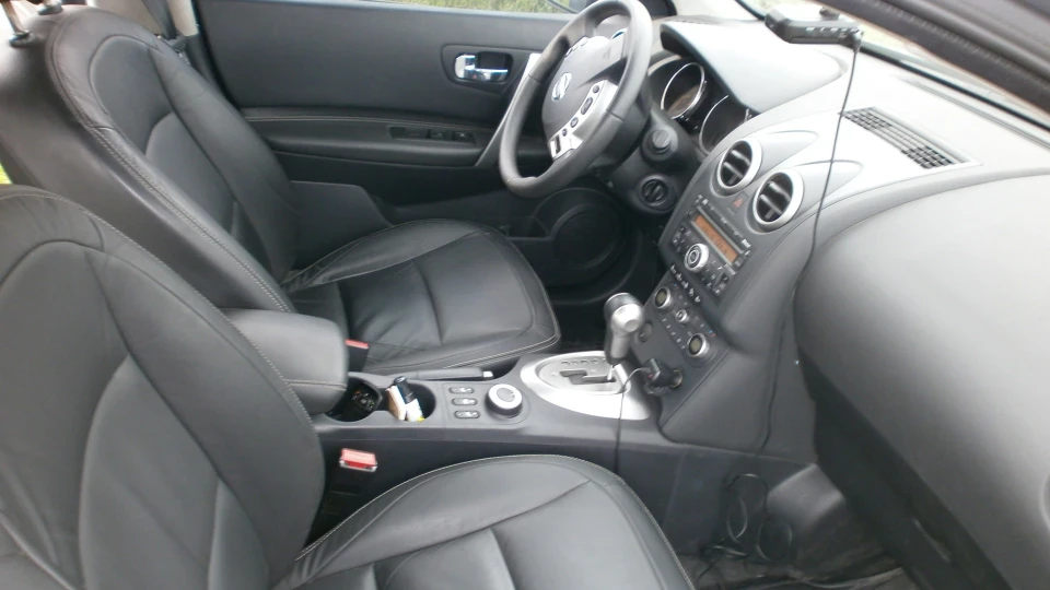 Nissan Qashqai 2.0 CVT 4х4 БАТЯ 2