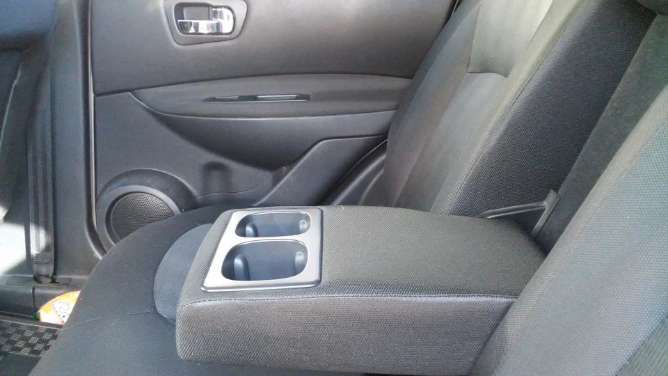 Nissan Qashqai 2.0МКПП передній привід! 4