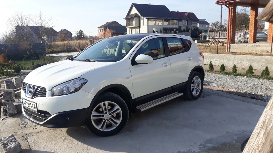 Nissan Qashqai Білий 1.5DCI