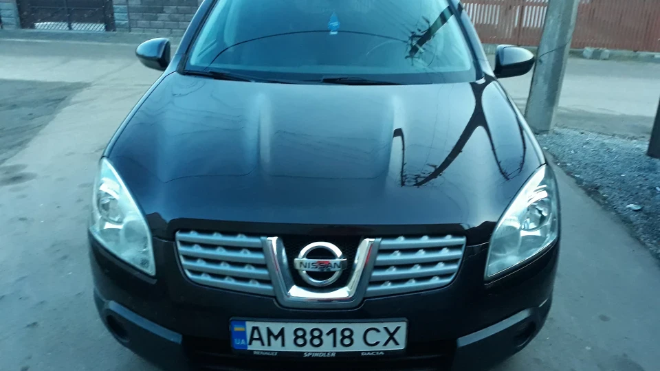 Nissan Qashqai "chocolate" 2
