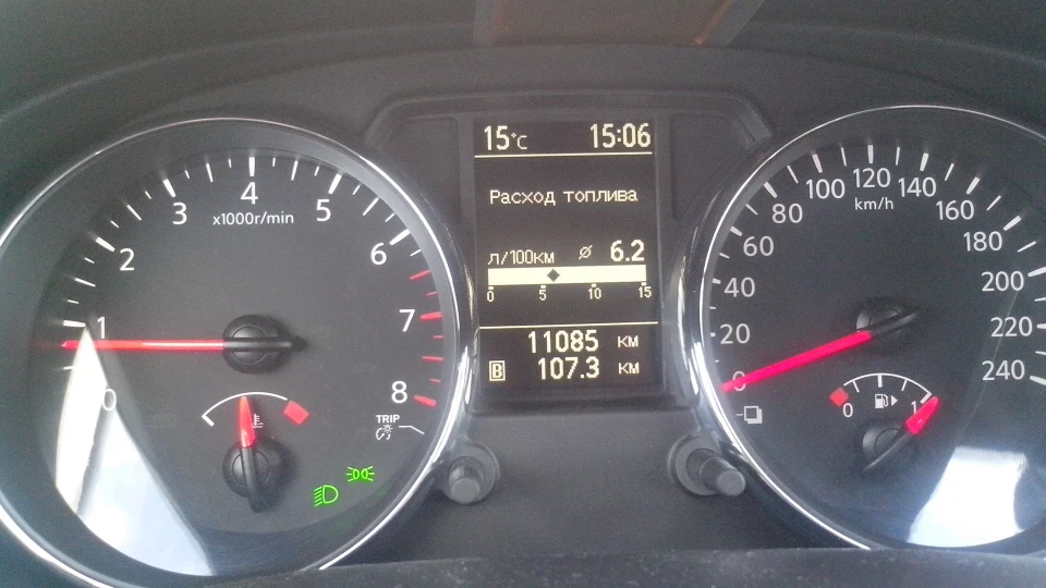 Nissan Qashqai Колір ТИТАН 1,6 МКП 2