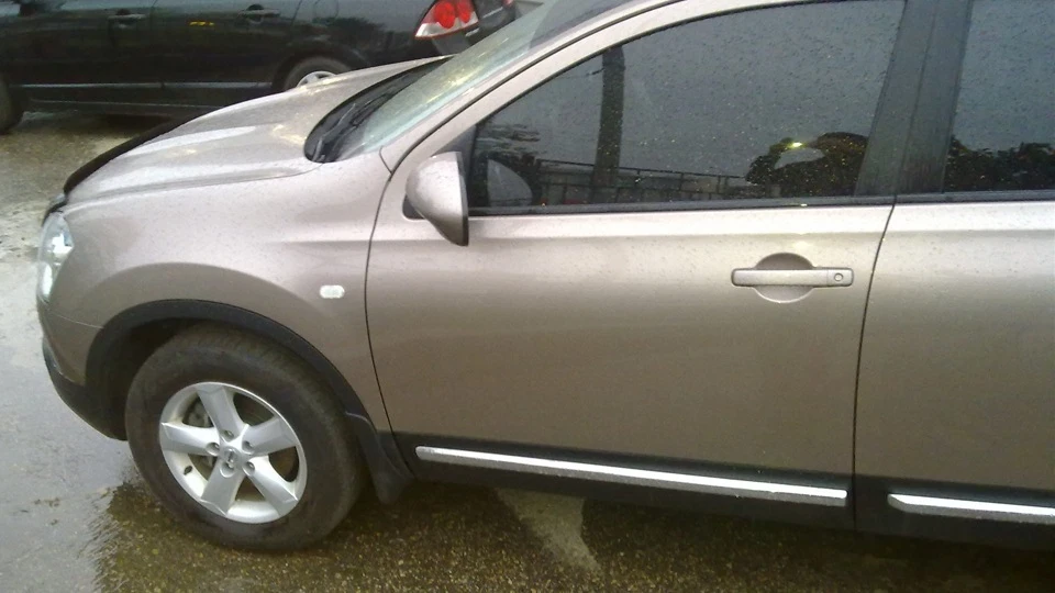 Nissan Qashqai красень 3